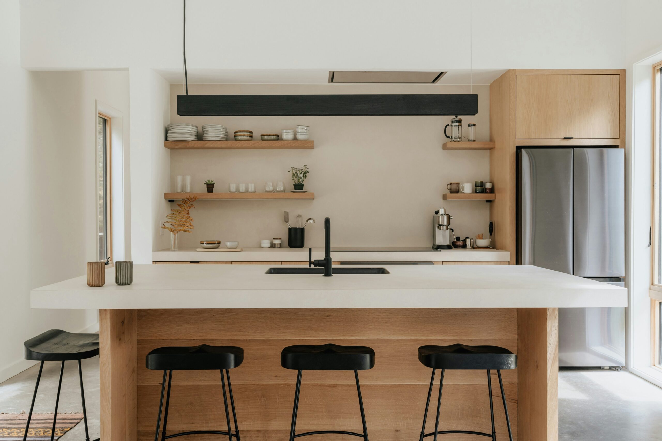 clay-banks-Cn_QpQHTdv0-unsplash